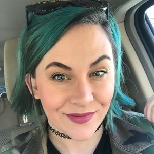 Meet your Posher, Jacquelyn